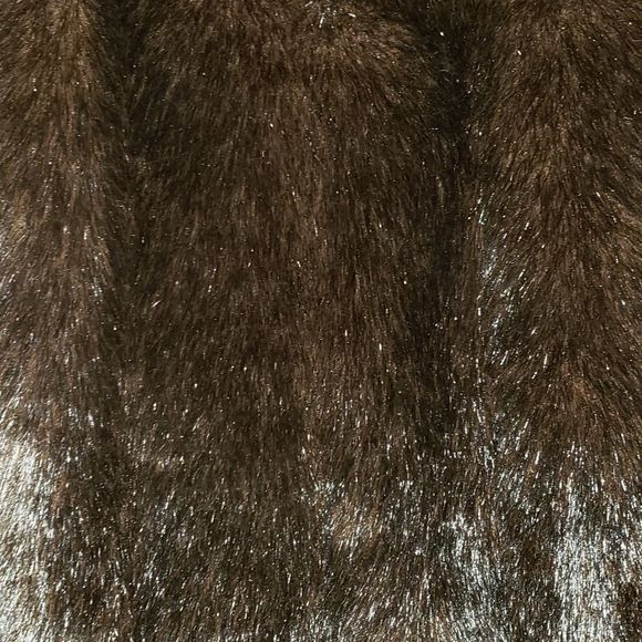 Cato Faux Fur Reversible Vest Size 22/24W - Picture 4 of 11